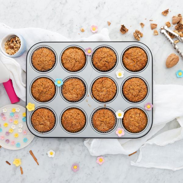 TEGLIA 12 MUFFIN DECORA IN ACCIAO ANTIADERENTE 3 TEGLIA 12 MUFFIN DECORA IN ACCIAO ANTIADERENTE