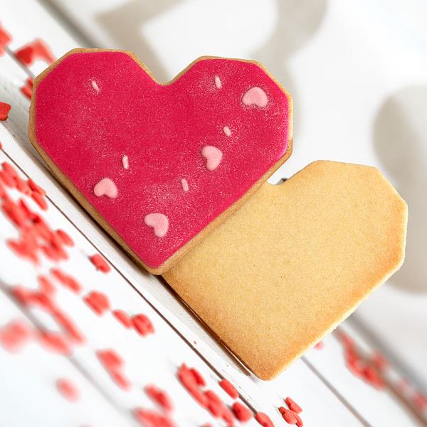 TAGLIAPASTA CUORE SFACCETTATO