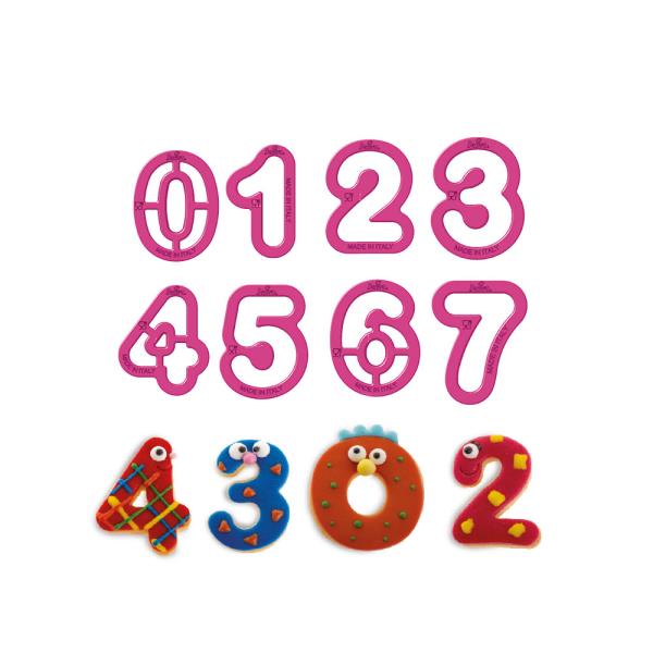 TAGLIAPASTA NUMERI IN PLASTICA PZ.9 2 TAGLIAPASTA NUMERI IN PLASTICA PZ.9