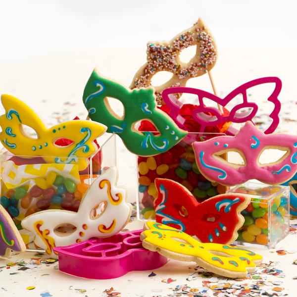 SET2 TAGLIAPASTA IN PLASTICA MASCHERINE 3 SET2 TAGLIAPASTA IN PLASTICA MASCHERINE