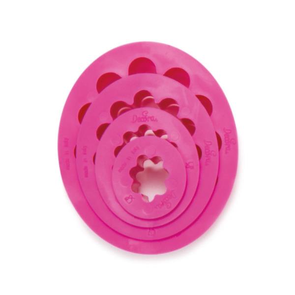 SET 4 TAGLIAPASTA IN PLASTICA OVALE FESTONATO 2 SET 4 TAGLIAPASTA IN PLASTICA OVALE FESTONATO