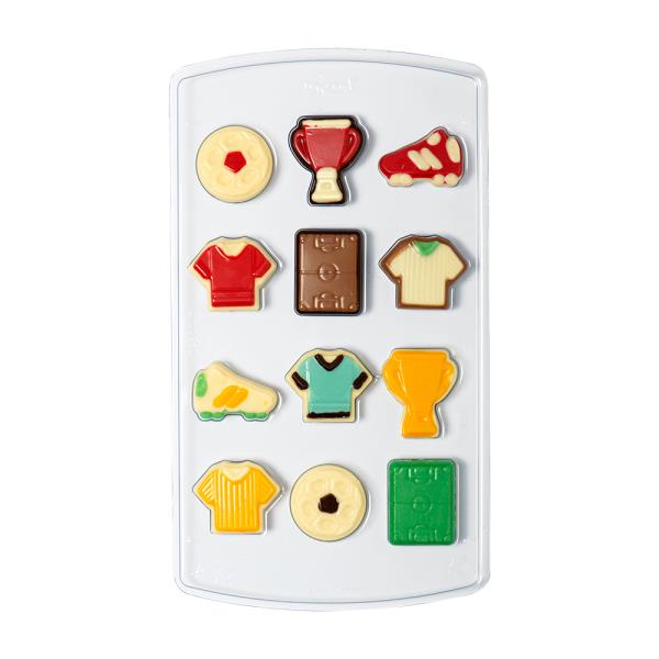 KIT STAMPI CIOCCOLATINI TERMOFORMATO CALCIO 12 CAVITA' CON N.40 ADESIVI E BUSTINE 1 KIT STAMPI CIOCCOLATINI TERMOFORMATO CALCIO 12 CAVITA' CON N.40 ADESIVI E BUSTINE