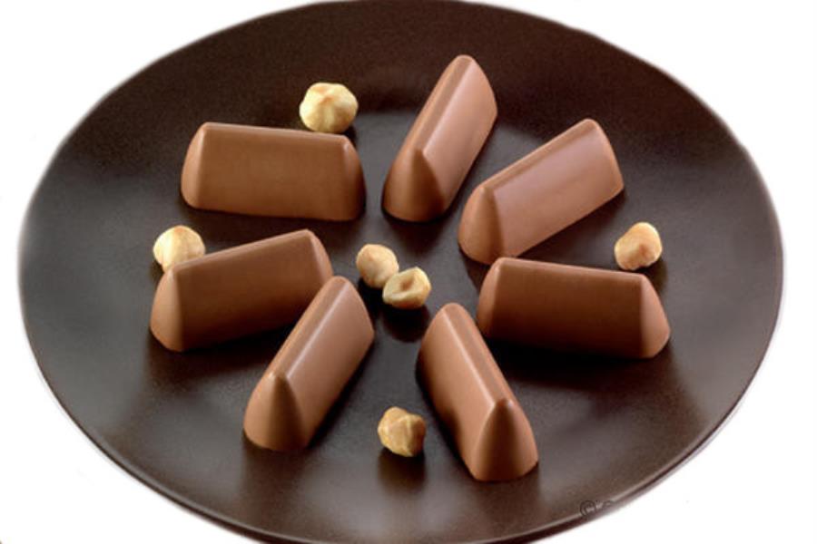 STAMPO SILICONE CIOCCOLATINI GIANDUIOTTI SILIKOMART 2 STAMPO SILICONE CIOCCOLATINI GIANDUIOTTI SILIKOMART