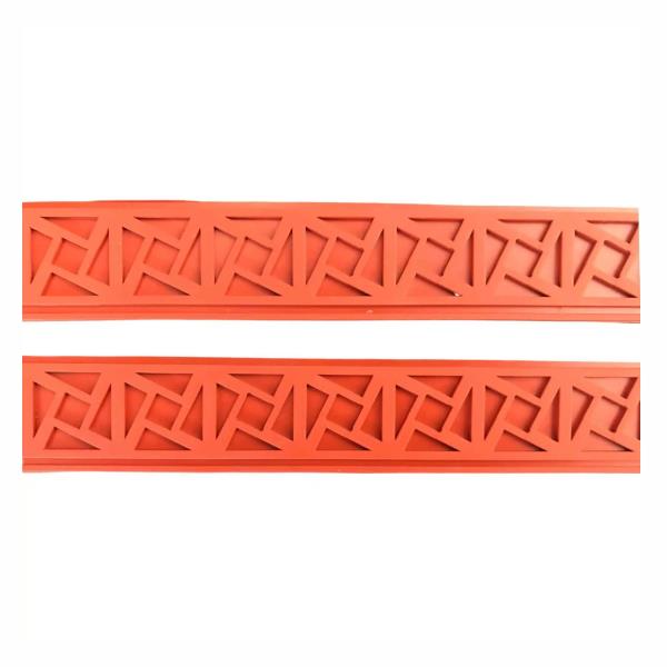 STRISCIA IN SILICONE PER BORDO CROSTATA DECORO RILIEVO GEOMETRICO L53xh.3 cm. PZ.1 SILIKOMART