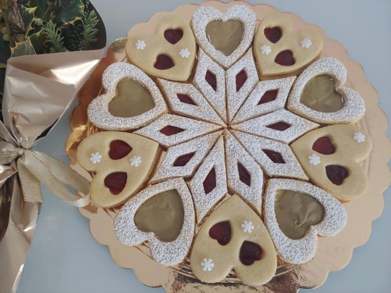 TAGLIAPASTA BIS-CROSTATA 5 pz.5 1 TAGLIAPASTA BIS-CROSTATA 5 pz.5