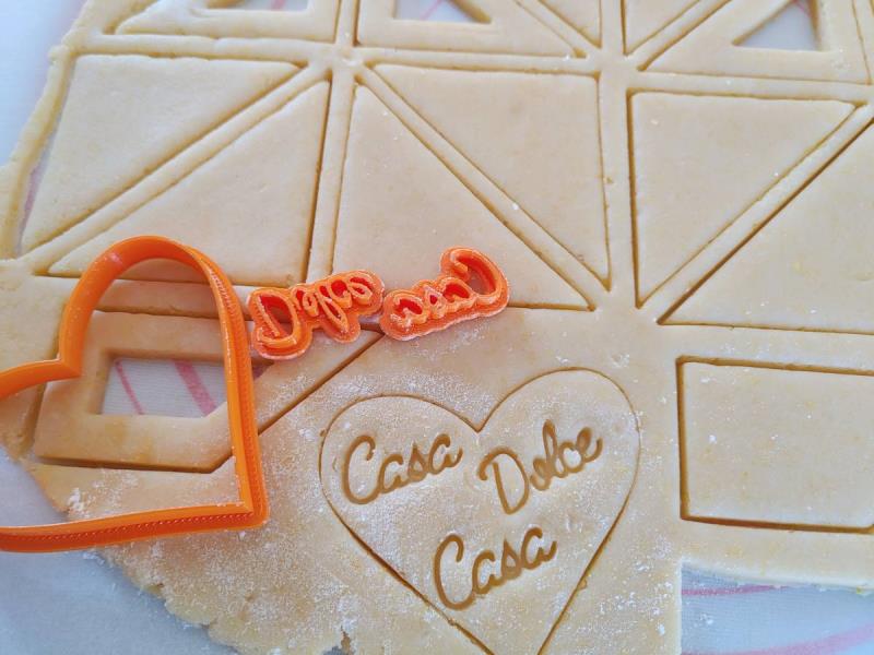 TAGLIAPASTA BIS-CROSTATA 7 CASA DOLCE CASA pz.10 6 TAGLIAPASTA BIS-CROSTATA 7 CASA DOLCE CASA pz.10
