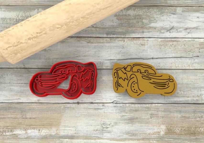 TAGLIAPASTA CARS SAETTA MCQUEEN pz.1 1 TAGLIAPASTA CARS SAETTA MCQUEEN pz.1