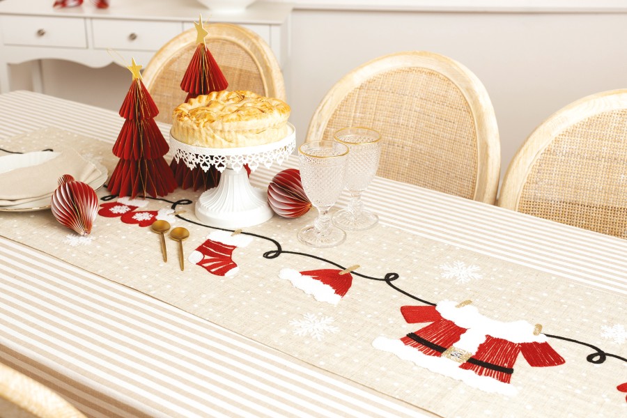 DECORAZIONI IN CARTA ALBERO ROSSO CON STELLA 10 cm. PZ.4 3 DECORAZIONI IN CARTA ALBERO ROSSO CON STELLA 10 cm. PZ.4