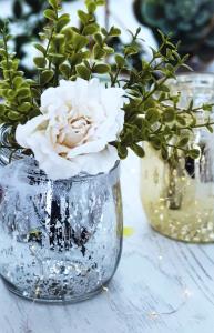 VASETTO VETRO ORO NASTRO ORGANZA BIANCO 3 VASETTO VETRO ORO NASTRO ORGANZA BIANCO