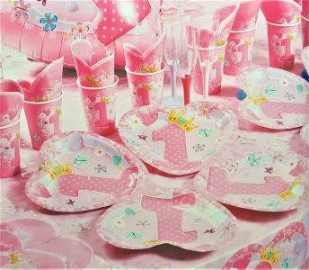 PIATTO CUORE 1 COMPLEANNO ROSA pz.8 2 PIATTO CUORE 1 COMPLEANNO ROSA pz.8